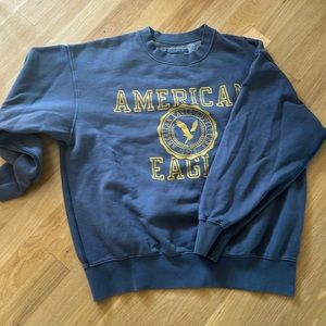 American eagle crew neck sweatshirt